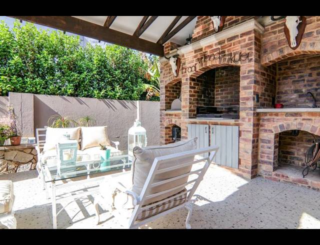 5 BEDROOM HOUSE FOR SALE IN COPPERLEAF ESTATE